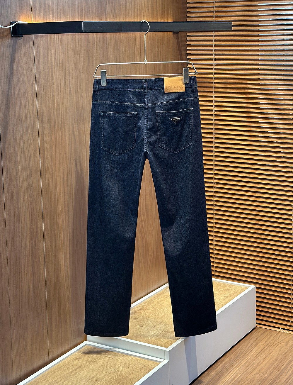 🌾普拉达PRADA2026早春新品男士时装款高端牛仔裤香港洋行渠道货，日本原厂出品，纯血统品质，完美延续