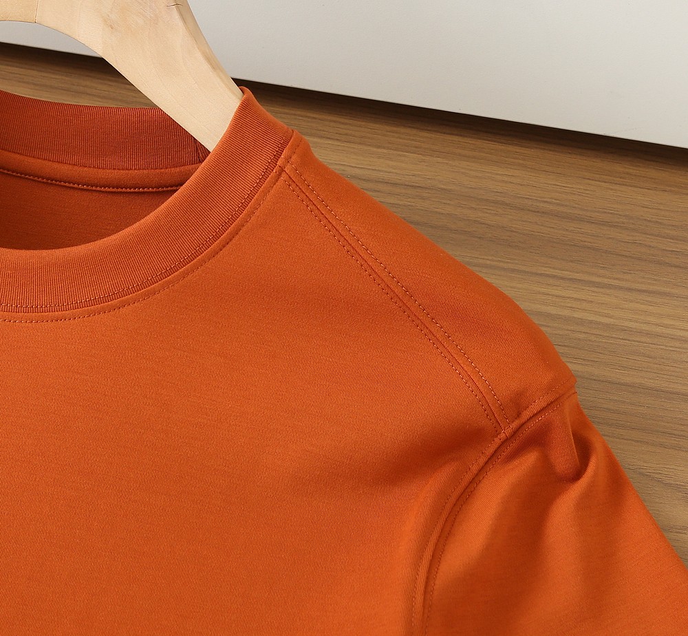 🌾ZZ杰尼亚春夏新款首发专柜最新款短袖圆领T恤 高端订制 设计前卫时尚！品牌logo重工艺设计 高端定制