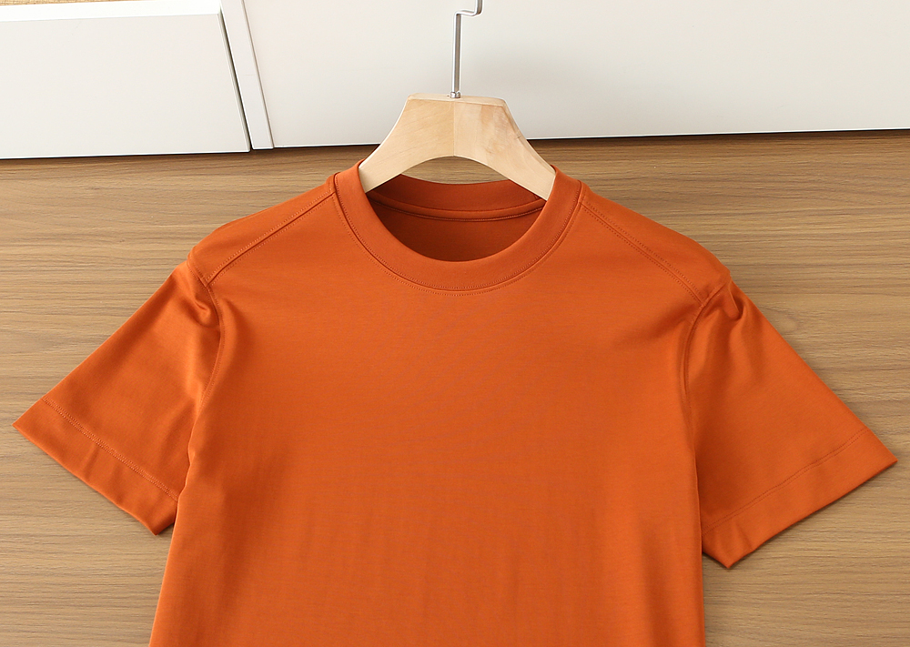 🌾ZZ杰尼亚春夏新款首发专柜最新款短袖圆领T恤 高端订制 设计前卫时尚！品牌logo重工艺设计 高端定制