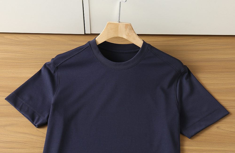 🌾ZZ杰尼亚春夏新款首发专柜最新款短袖圆领T恤 高端订制 设计前卫时尚！品牌logo重工艺设计 高端定制