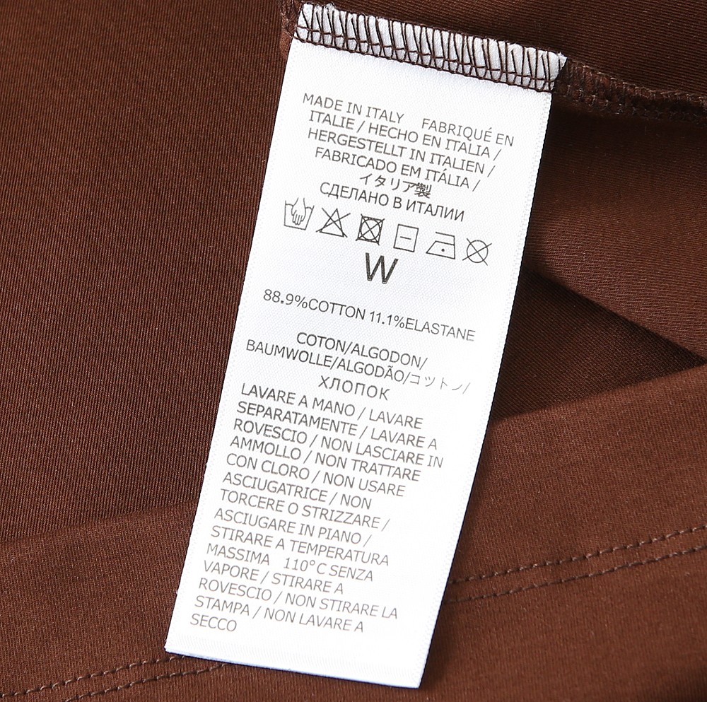 🌾普拉达P家春夏新款首发专柜最新款短袖圆领T恤 高端订制 设计前卫时尚！高端定制匹马棉＋桑蚕丝＋莫代尔面