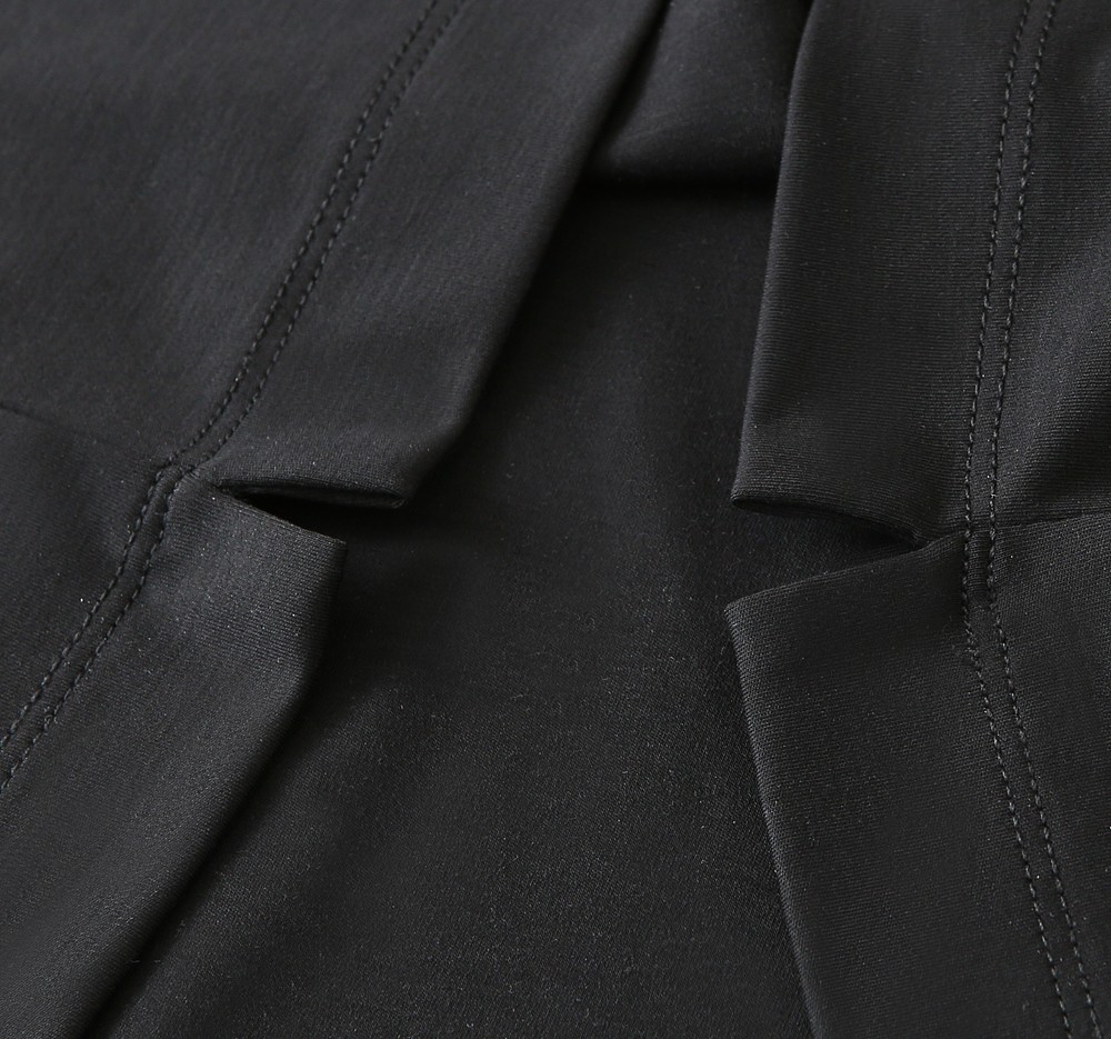 🌾普拉达P家经典翻领Polo春夏新款首发专柜最新款高端订制 高端定制匹马棉＋桑蚕丝＋莫代尔面料.手感柔软