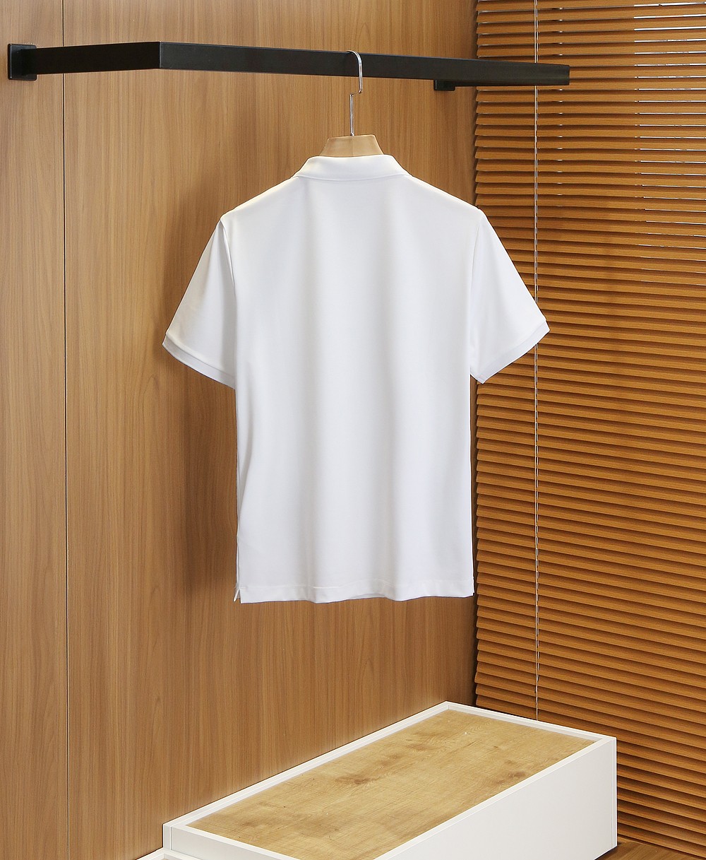 🌾普拉达P家经典翻领Polo春夏新款首发专柜最新款高端订制 高端定制匹马棉＋桑蚕丝＋莫代尔面料.手感柔软