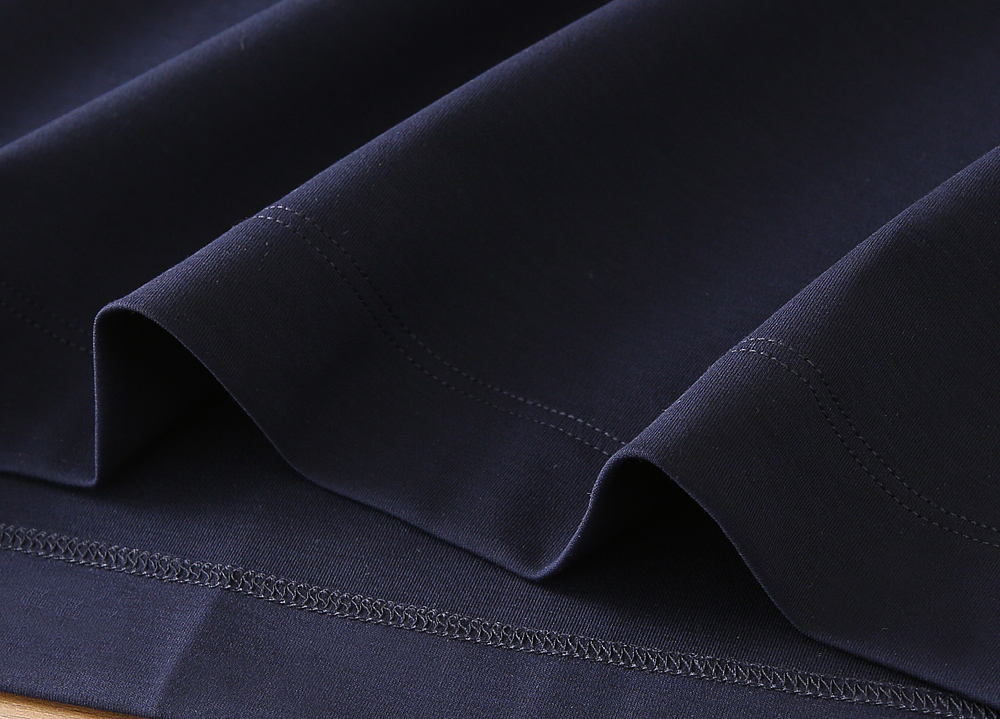 🌾普拉达P家经典翻领Polo春夏新款首发专柜最新款高端订制 高端定制匹马棉＋桑蚕丝＋莫代尔面料.手感柔软