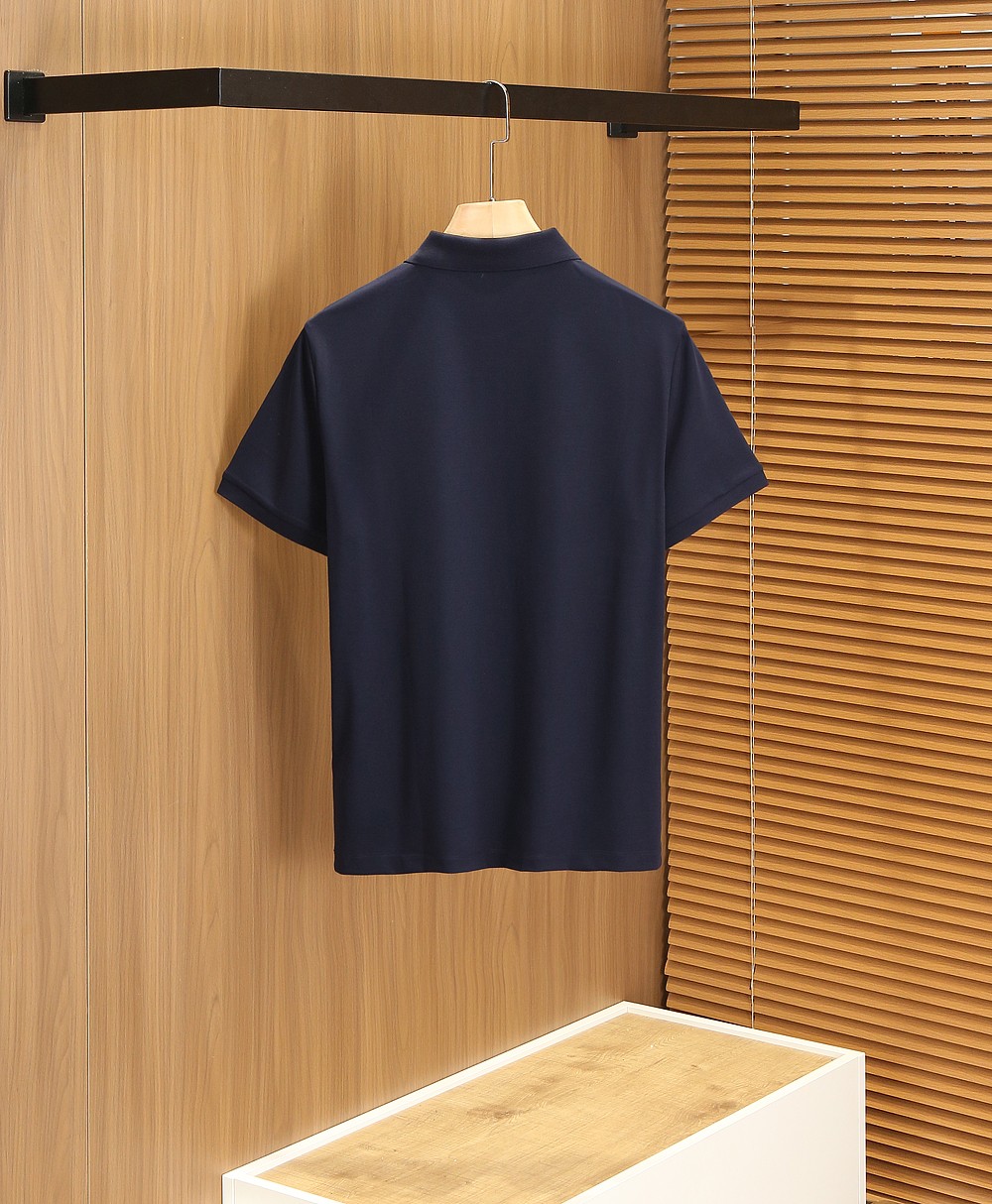 🌾普拉达P家经典翻领Polo春夏新款首发专柜最新款高端订制 高端定制匹马棉＋桑蚕丝＋莫代尔面料.手感柔软