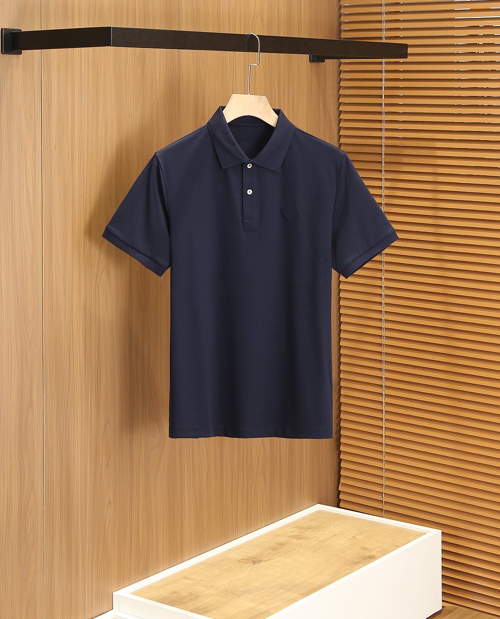 🌾普拉达P家经典翻领Polo春夏新款首发专柜最新款高端订制 高端定制匹马棉＋桑蚕丝＋莫代尔面料.手感柔软