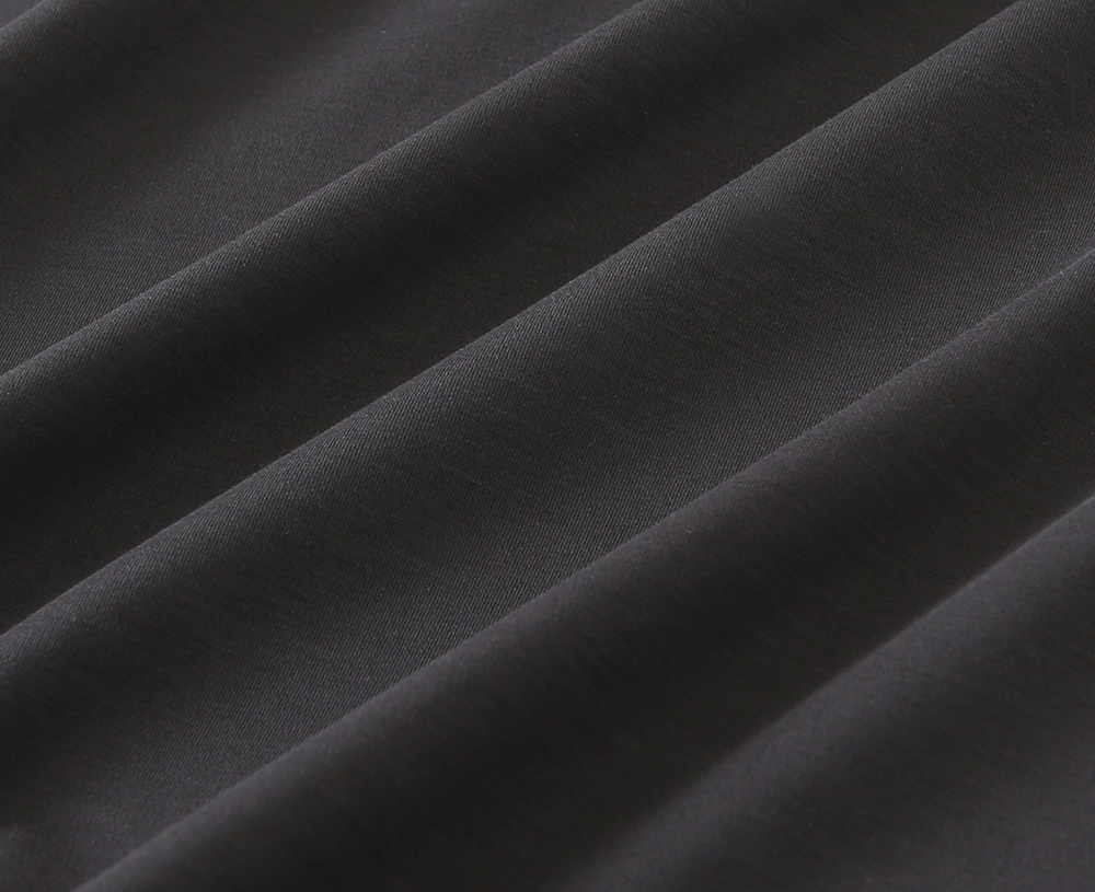 🌾普拉达P家经典翻领Polo春夏新款首发专柜最新款高端订制 高端定制匹马棉＋桑蚕丝＋莫代尔面料.手感柔软