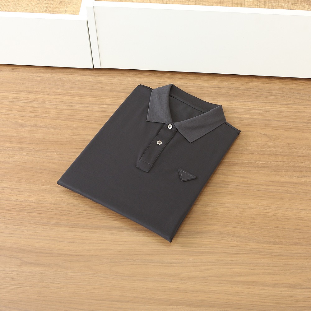 🌾普拉达P家经典翻领Polo春夏新款首发专柜最新款高端订制 高端定制匹马棉＋桑蚕丝＋莫代尔面料.手感柔软