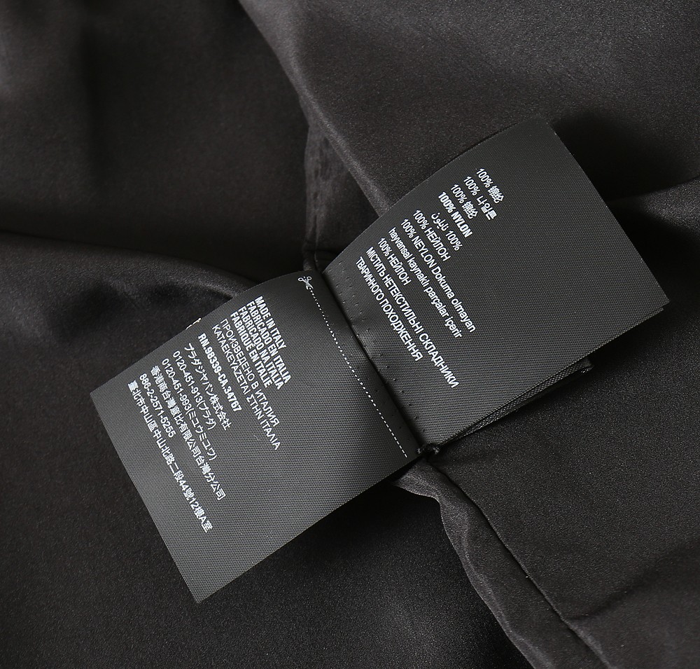 🌾普拉达连帽风衣外套尺寸表……J-2202