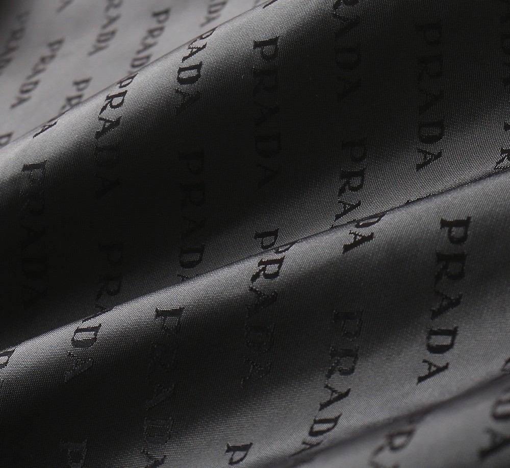 🌾普拉达棒球领夹克尺寸表……J-2282