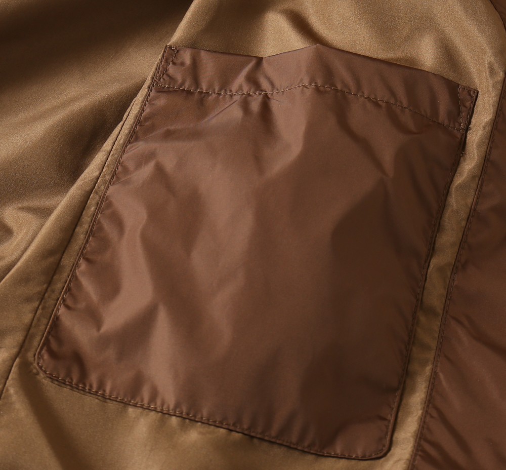 🌾2026SS早春新款普拉达春夏马甲最新设计款 秀场新品‼品相非常完美，三标齐全色泽饱满诱人，非常出彩的