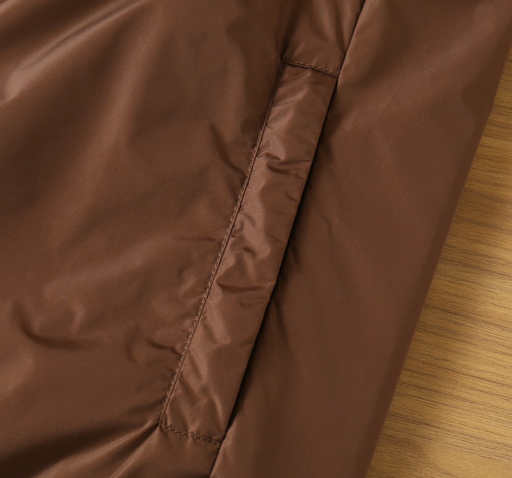 🌾2026SS早春新款普拉达春夏马甲最新设计款 秀场新品‼品相非常完美，三标齐全色泽饱满诱人，非常出彩的