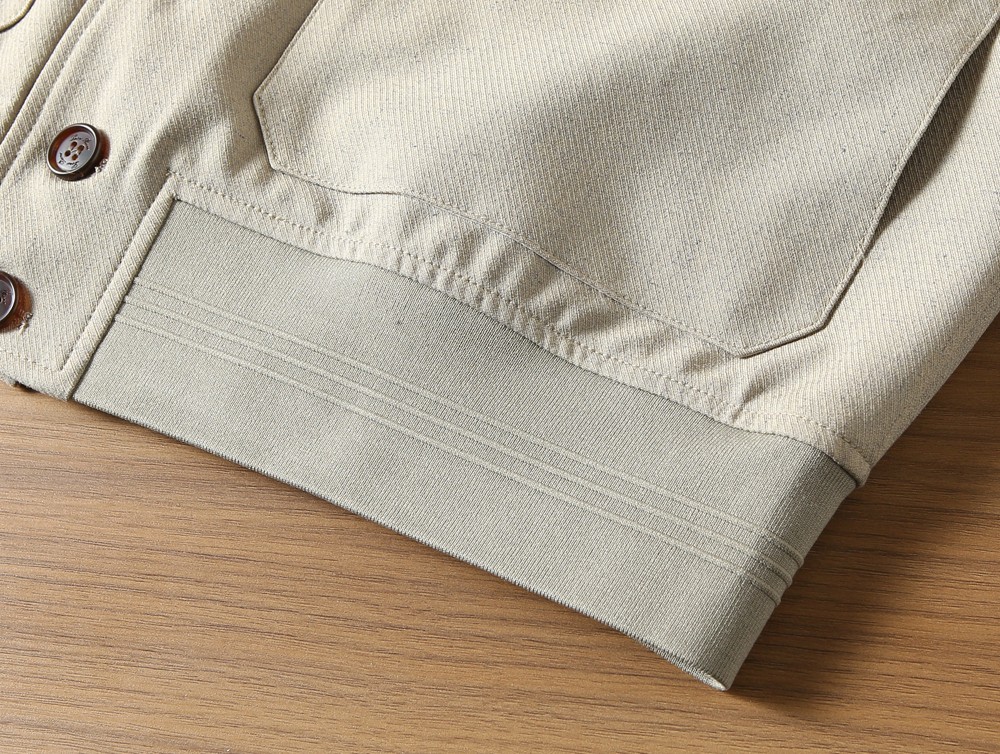 🌾lP🆕诺悠翩雅2026FW春夏男士夹克外套！高端老钱味十足！提供三种颜色选择，分别是深灰色和卡其色 米