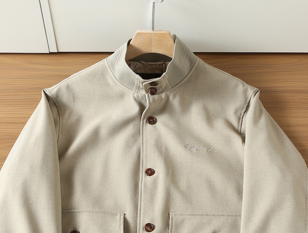 🌾lP🆕诺悠翩雅2026FW春夏男士夹克外套！高端老钱味十足！提供三种颜色选择，分别是深灰色和卡其色 米