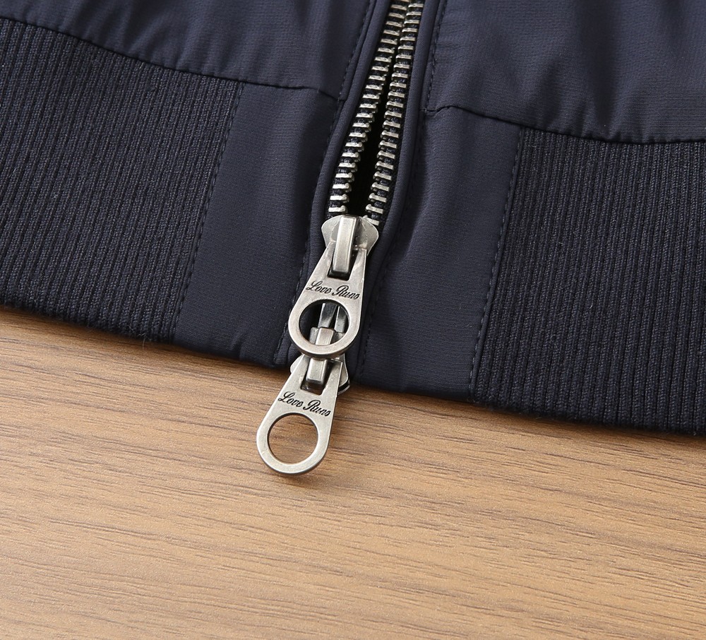 🌾lP🆕诺悠翩雅2026早春新款立领夹克外套，针织绣拼接款夹克外套 众多明星都爱穿的时尚百搭单品！喜欢经