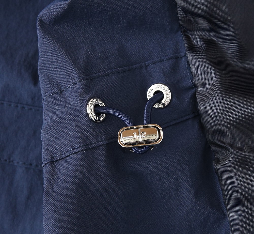 🌾lP🆕诺悠翩雅2026FW春夏男士中长款风衣外套！高端老钱味十足！提供三种颜色选择，分别是藏蓝色和米白