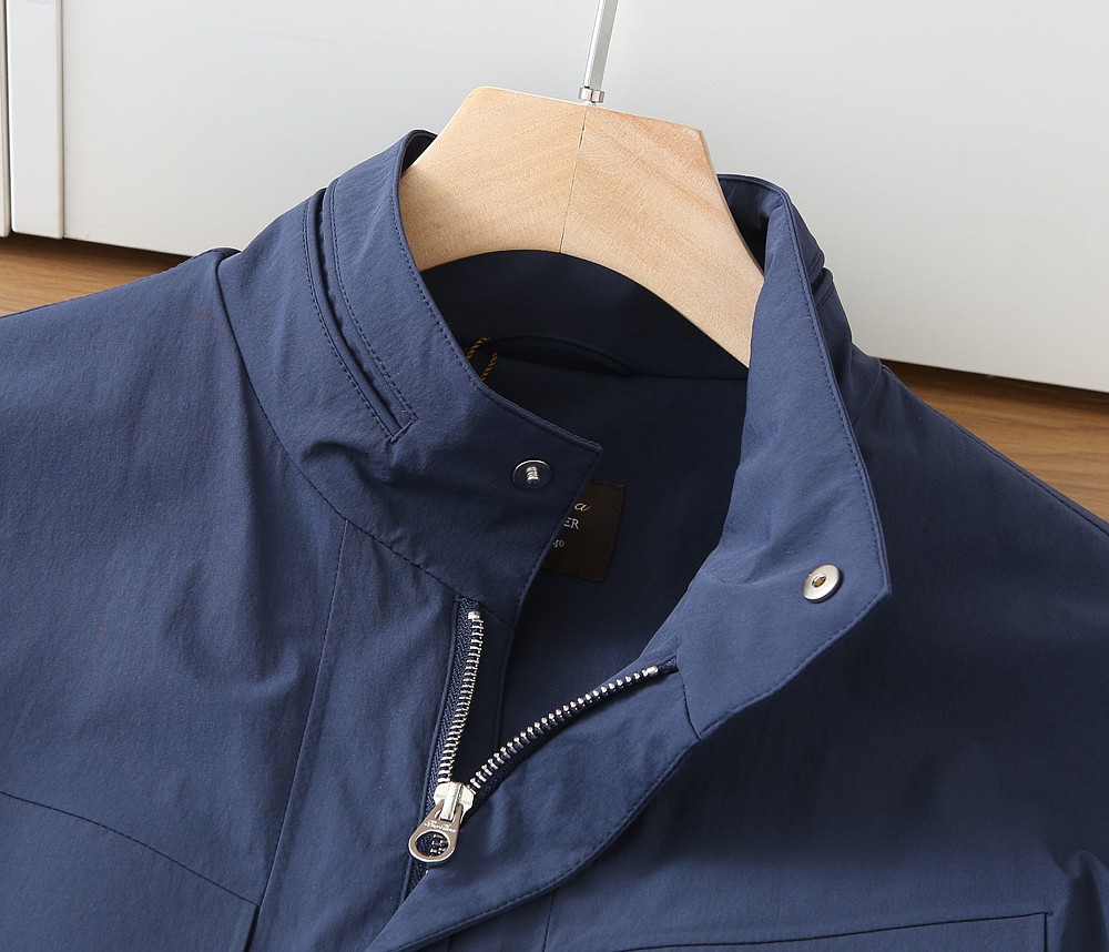 🌾lP🆕诺悠翩雅2026FW春夏男士中长款风衣外套！高端老钱味十足！提供三种颜色选择，分别是藏蓝色和米白