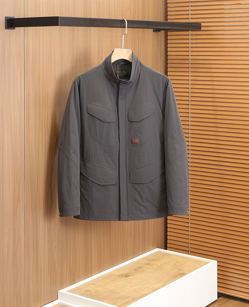 🌾lP🆕诺悠翩雅2026FW春夏男士中长款风衣外套！高端老钱味十足！提供三种颜色选择，分别是藏蓝色和米白