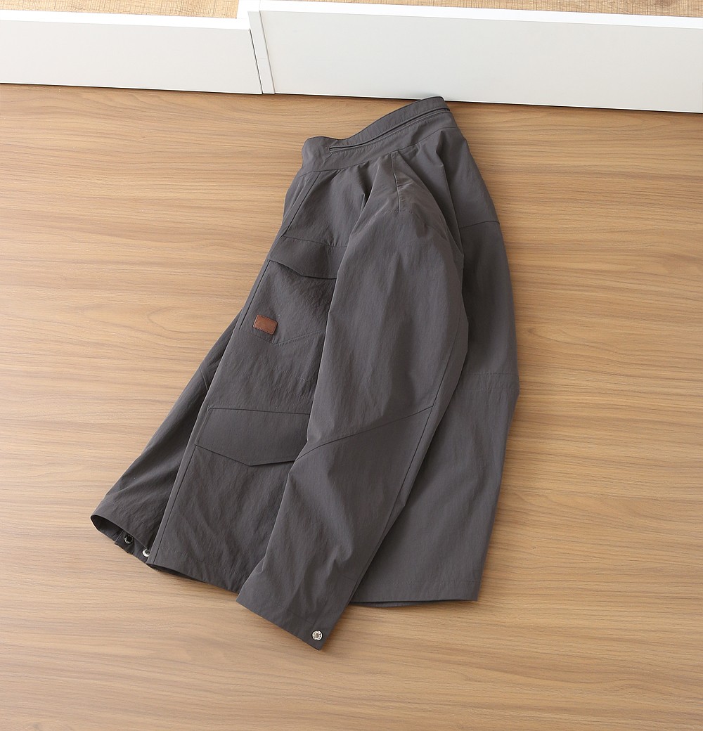 🌾lP🆕长款风衣外套尺寸表……W8629