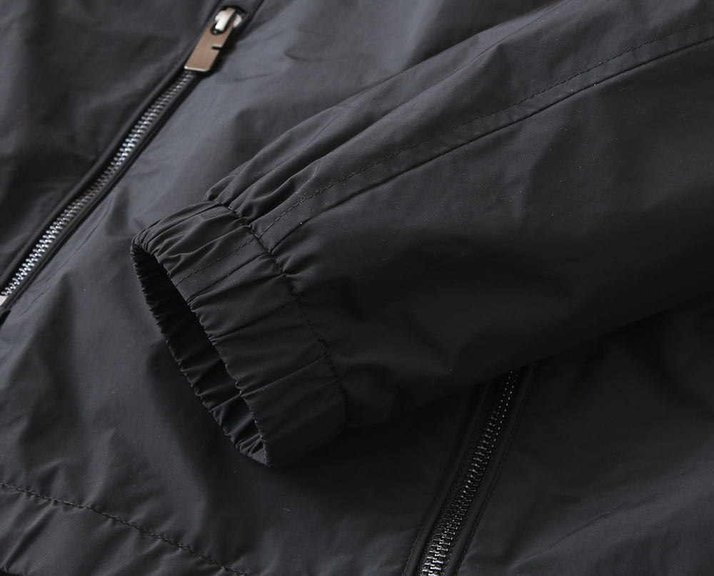 🌾2026SS早春新款巴宝莉立领夹克外套最新设计款 秀场新品‼品相非常完美，三标齐全色泽饱满诱人，非常出