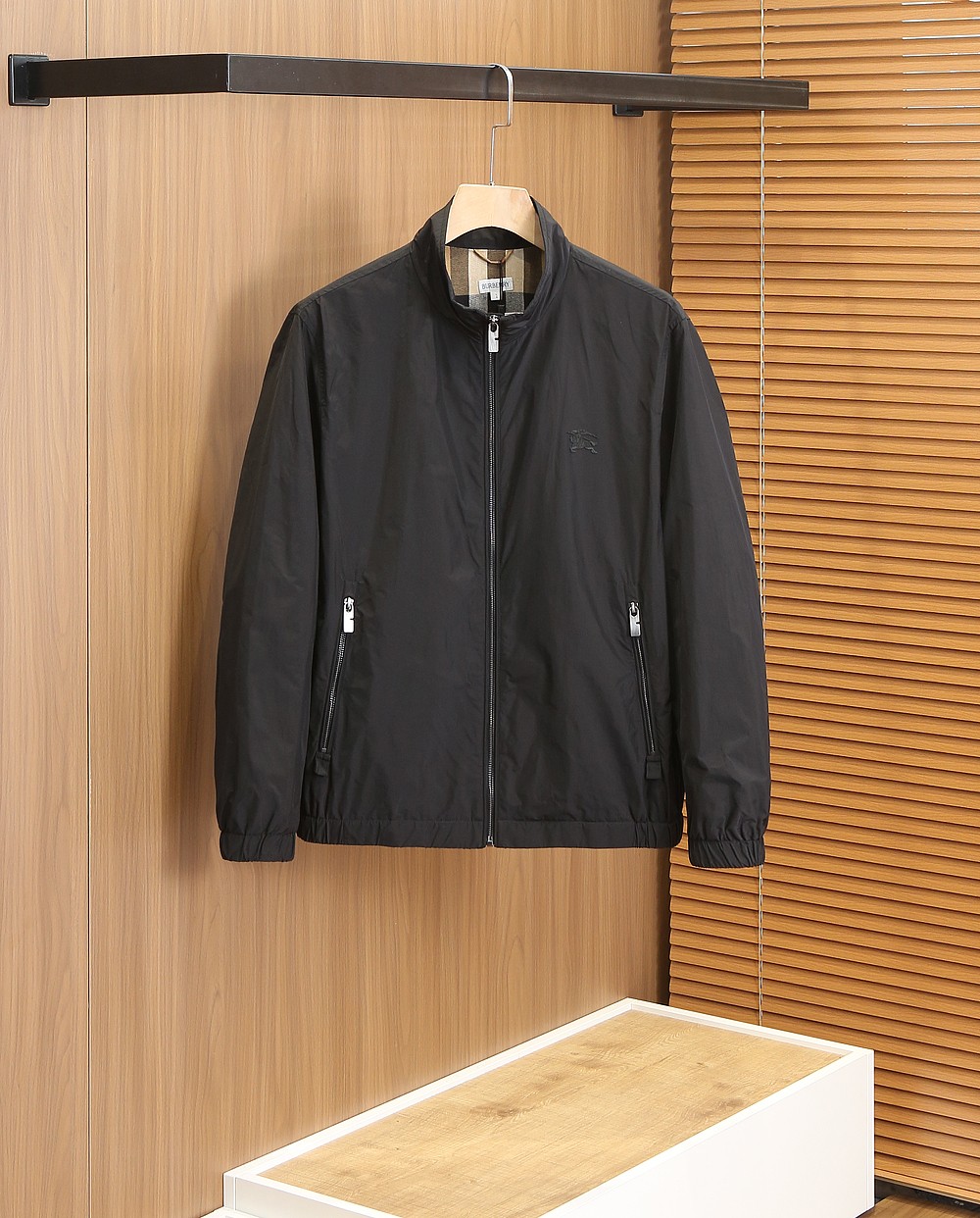 🌾2026SS早春新款巴宝莉立领夹克外套最新设计款 秀场新品‼品相非常完美，三标齐全色泽饱满诱人，非常出