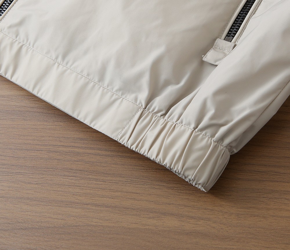 🌾2026SS早春新款巴宝莉立领夹克外套最新设计款 秀场新品‼品相非常完美，三标齐全色泽饱满诱人，非常出