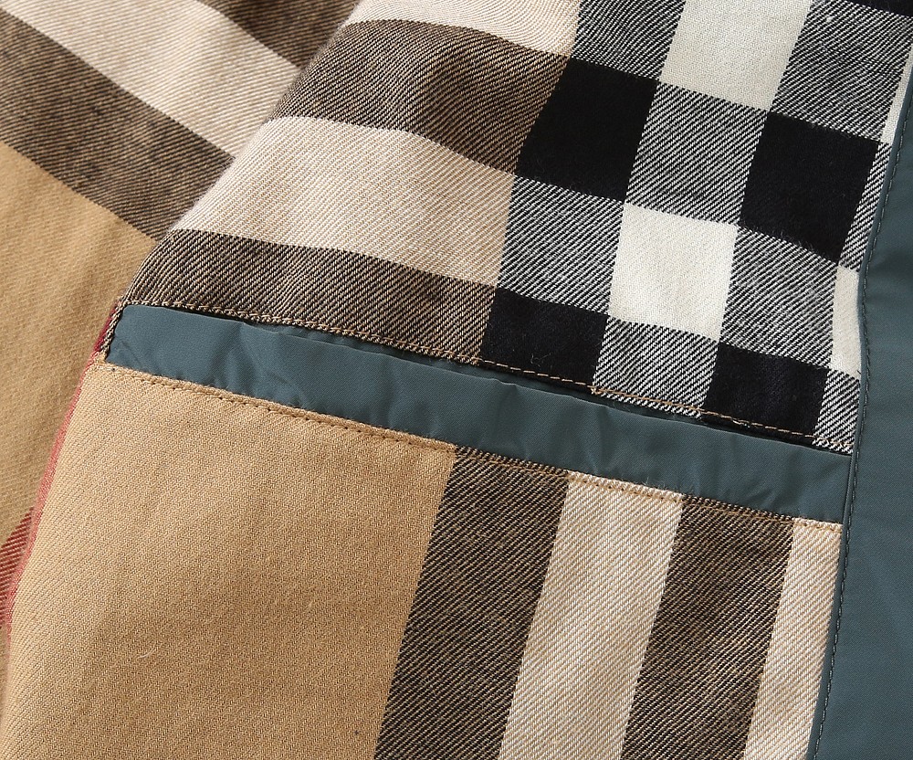 🌾2026SS早春新款巴宝莉立领夹克外套最新设计款 秀场新品‼品相非常完美，三标齐全色泽饱满诱人，非常出