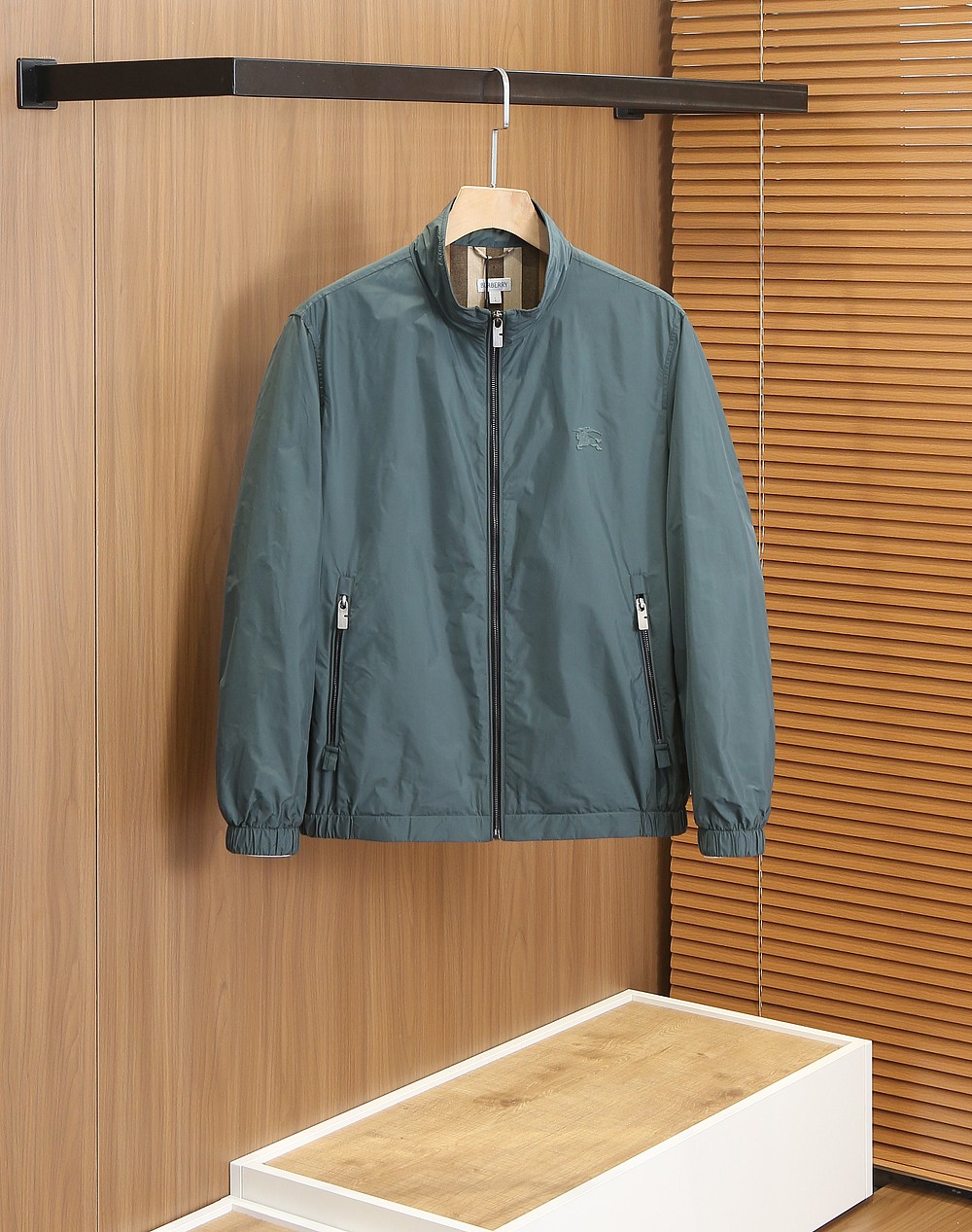 🌾2026SS早春新款巴宝莉立领夹克外套最新设计款 秀场新品‼品相非常完美，三标齐全色泽饱满诱人，非常出