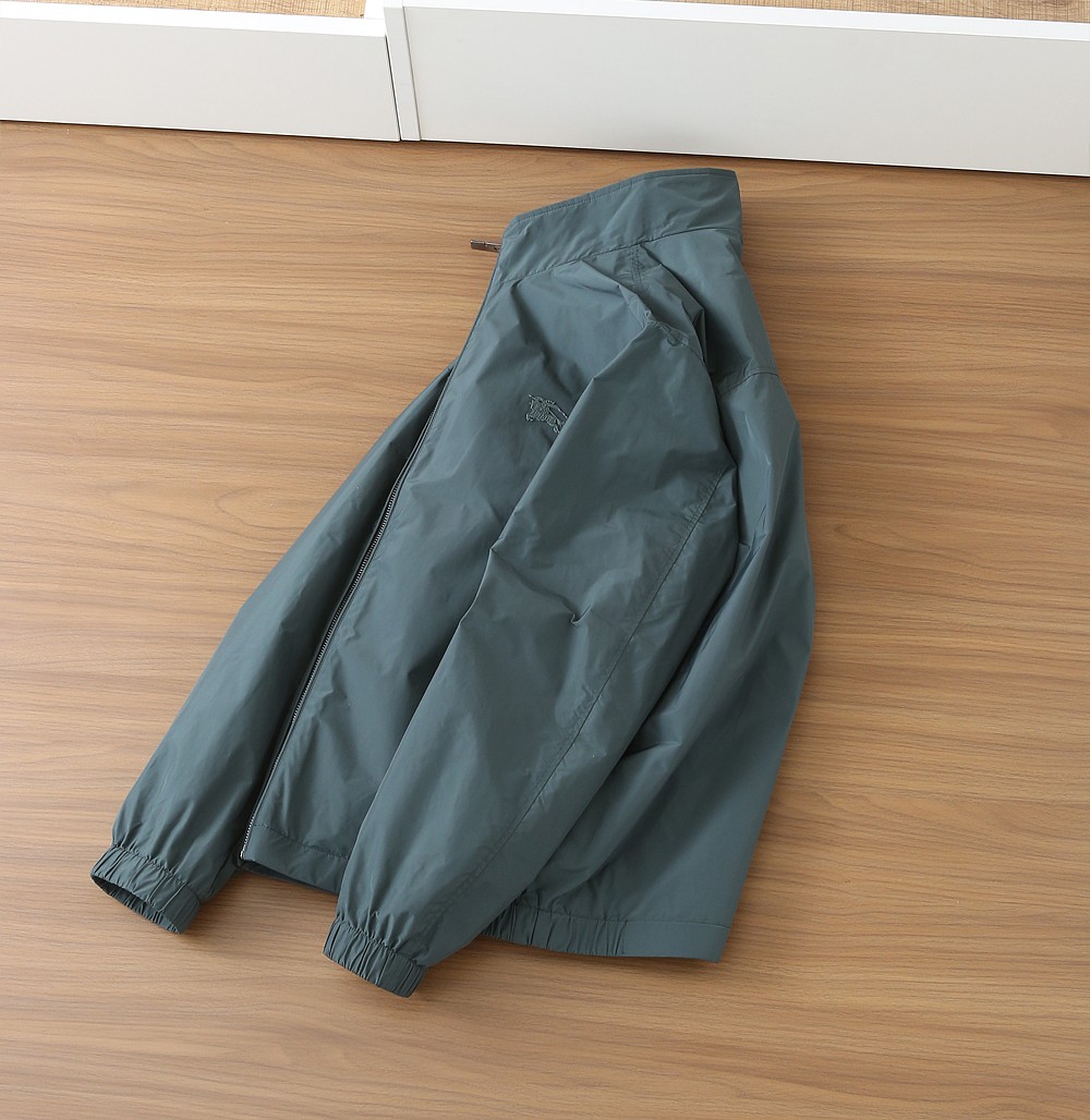 🌾巴宝莉立领夹克尺寸表……8623