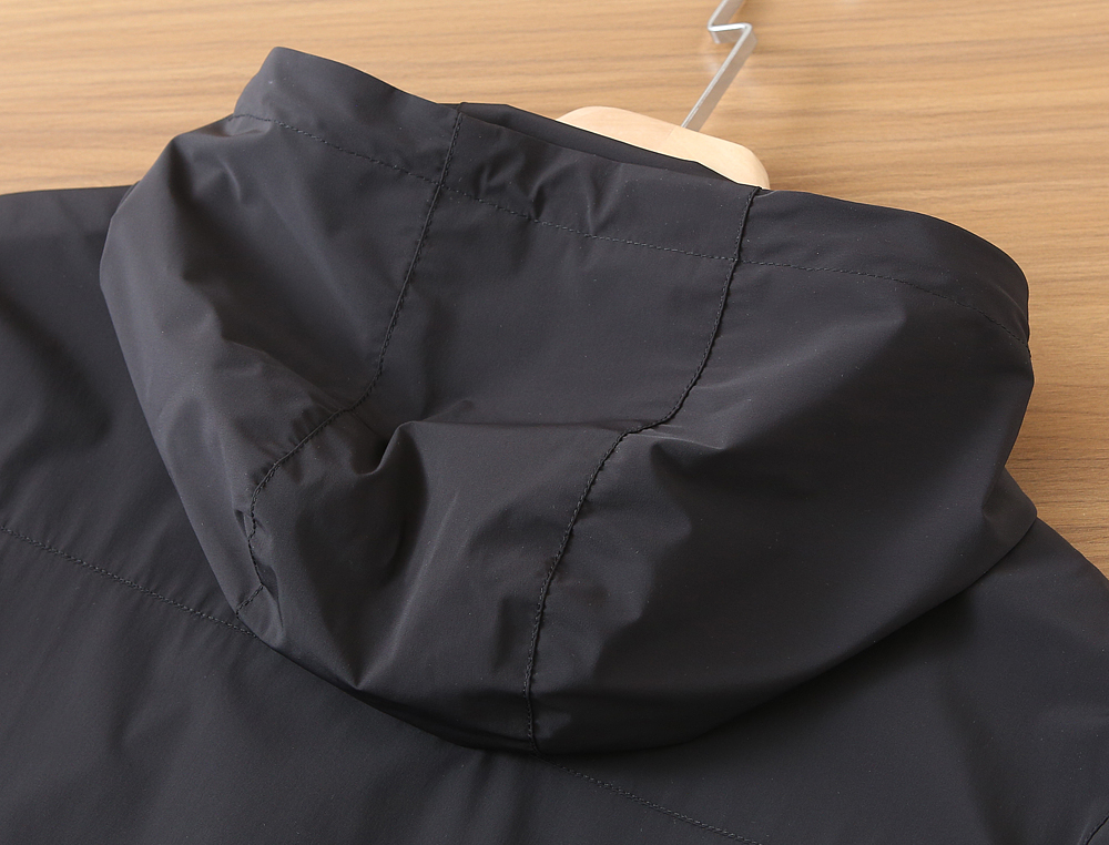 🌾2026SS早春新款ZEGNA杰尼亚 最新款时尚休闲款连帽外套.处处细节显工艺足够的高级 结构性剪裁的