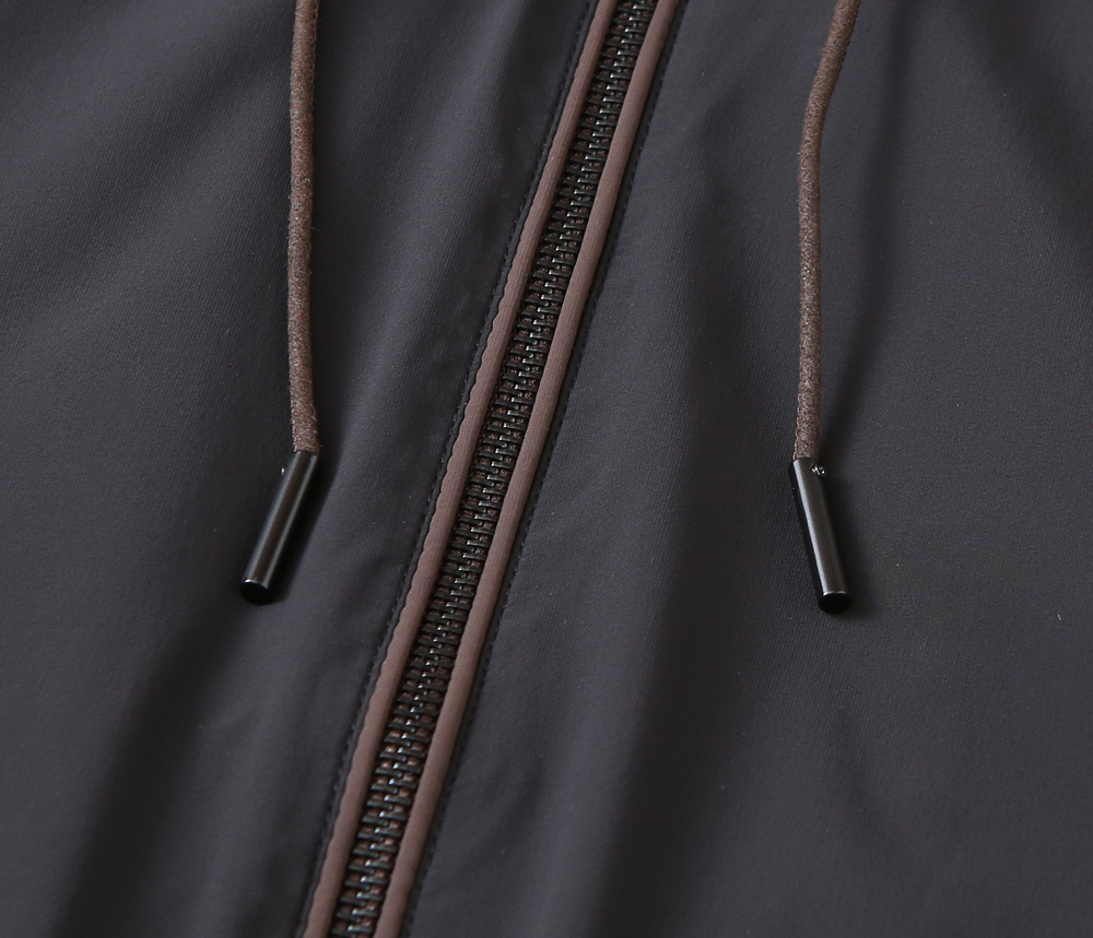 🌾2026SS早春新款ZEGNA杰尼亚 最新款时尚休闲款连帽外套.处处细节显工艺足够的高级 结构性剪裁的