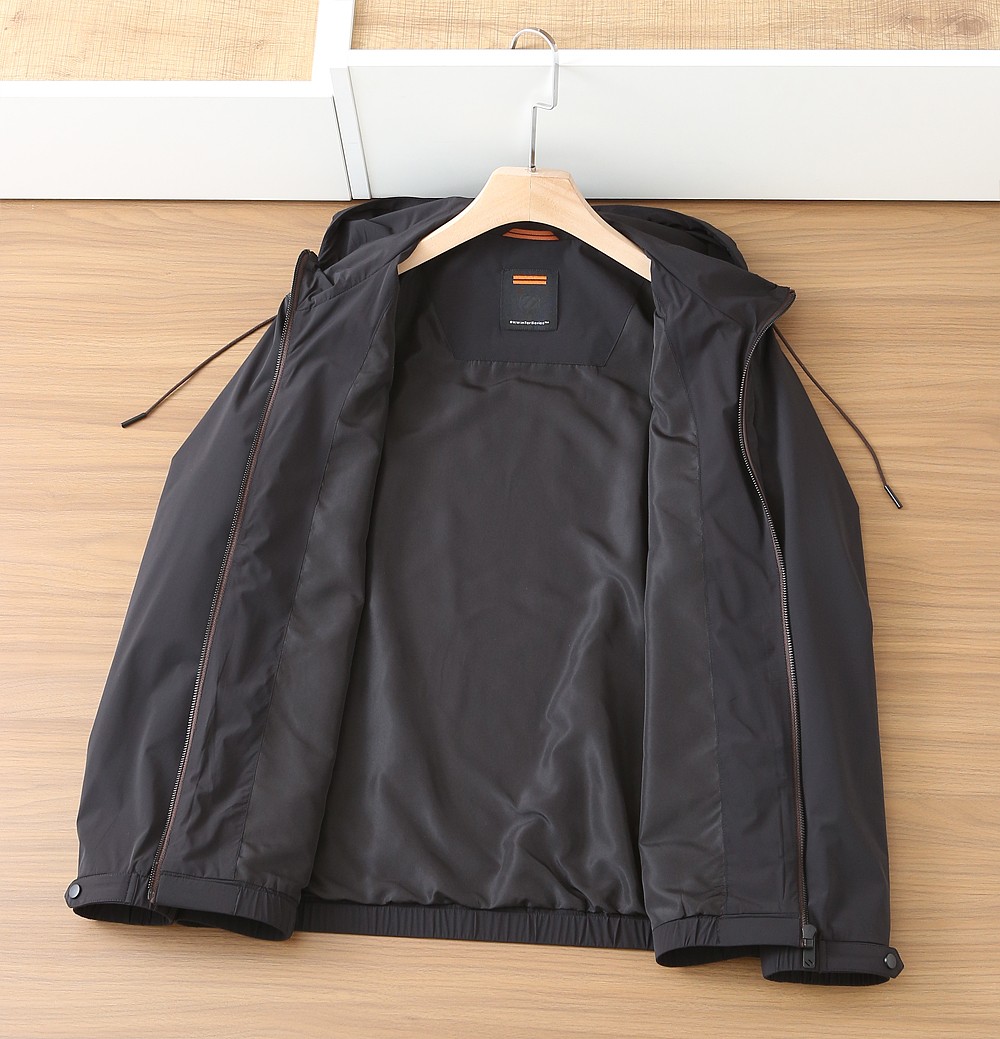 🌾2026SS早春新款ZEGNA杰尼亚 最新款时尚休闲款连帽外套.处处细节显工艺足够的高级 结构性剪裁的