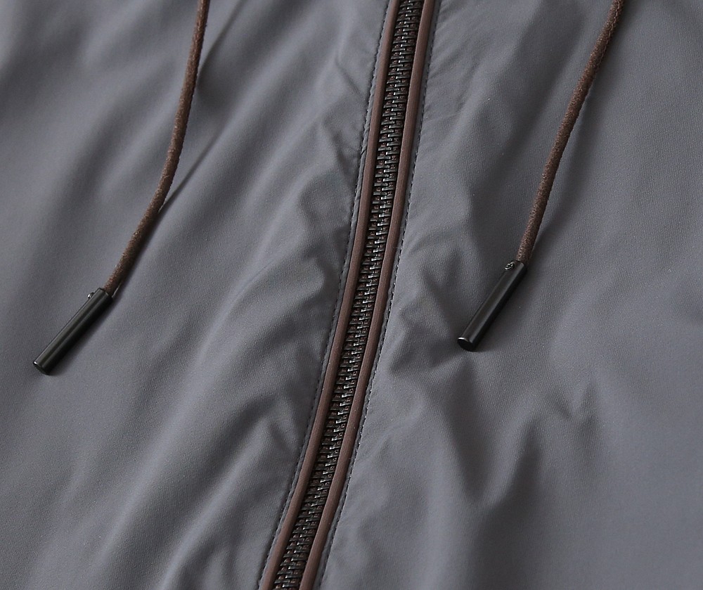 🌾2026SS早春新款ZEGNA杰尼亚 最新款时尚休闲款连帽外套.处处细节显工艺足够的高级 结构性剪裁的