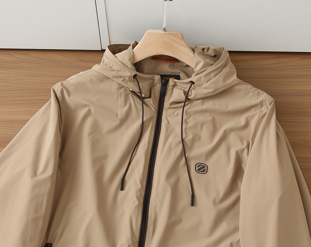 🌾2026SS早春新款ZEGNA杰尼亚 最新款时尚休闲款连帽外套.处处细节显工艺足够的高级 结构性剪裁的