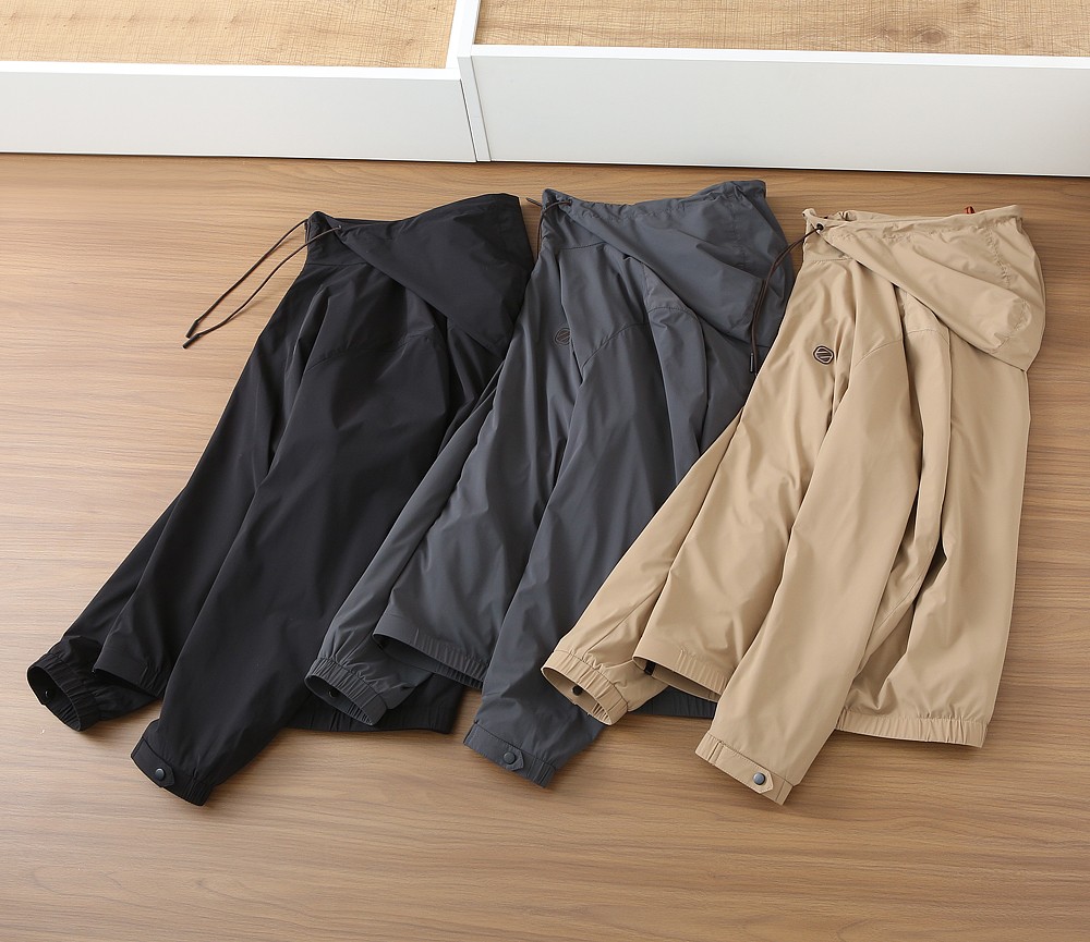 🌾杰尼亚连帽外套尺寸表……JB635