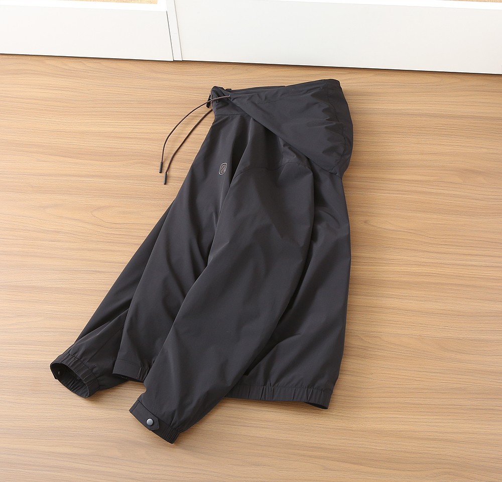 🌾杰尼亚连帽外套尺寸表……JB635