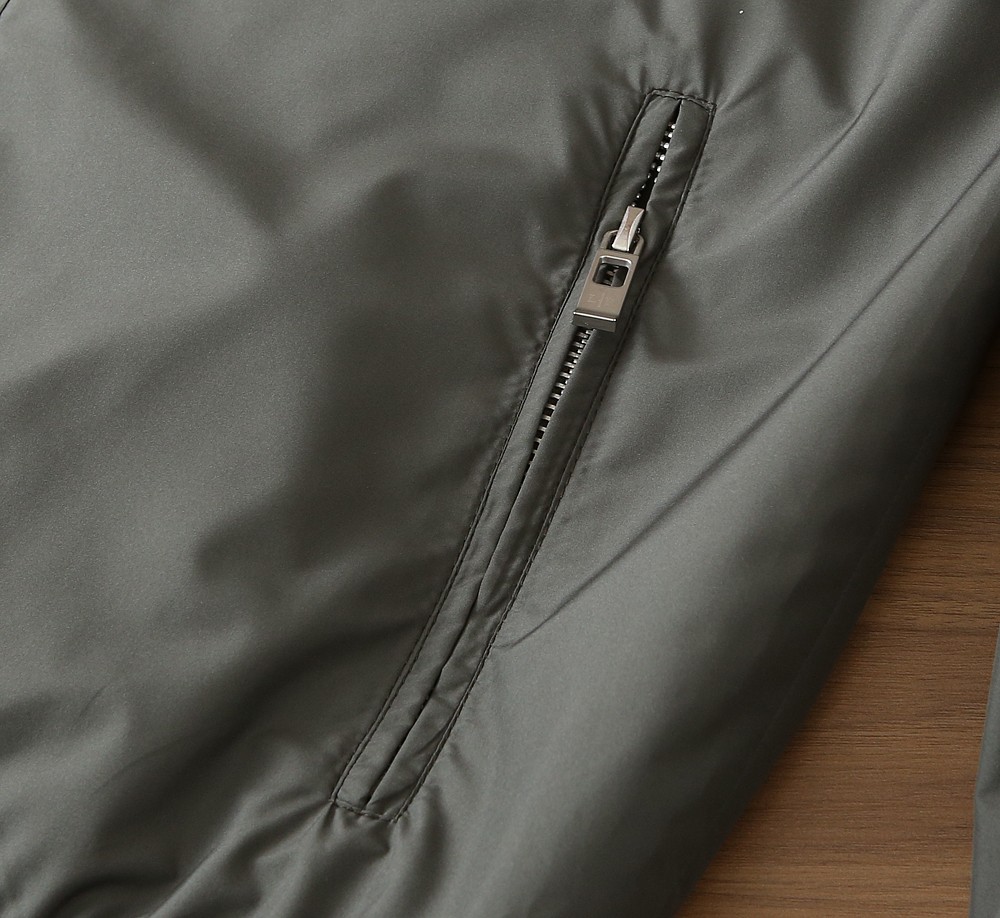 🌾lP🆕诺悠翩雅2026早春新款立领夹克外套，众多明星都爱穿的时尚百搭单品！喜欢经典简约的朋友,一定不能