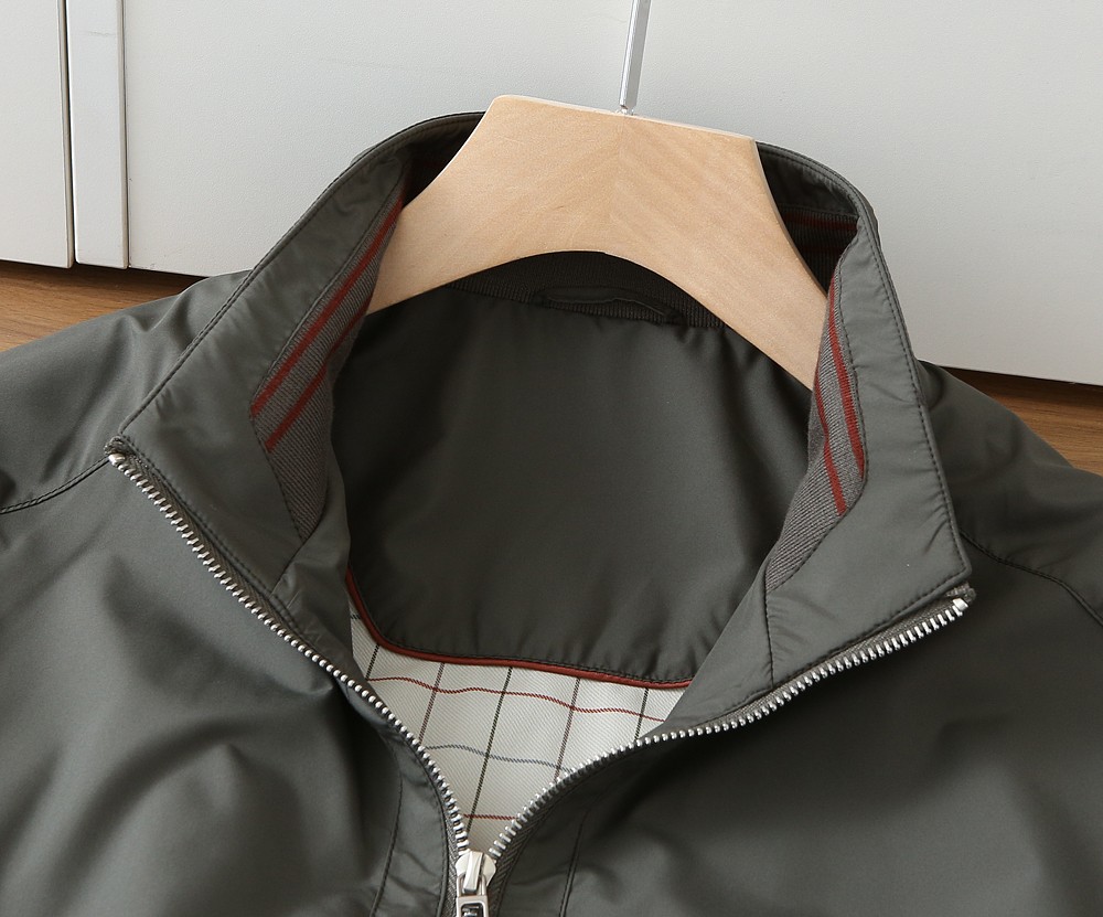 🌾lP🆕诺悠翩雅2026早春新款立领夹克外套，众多明星都爱穿的时尚百搭单品！喜欢经典简约的朋友,一定不能