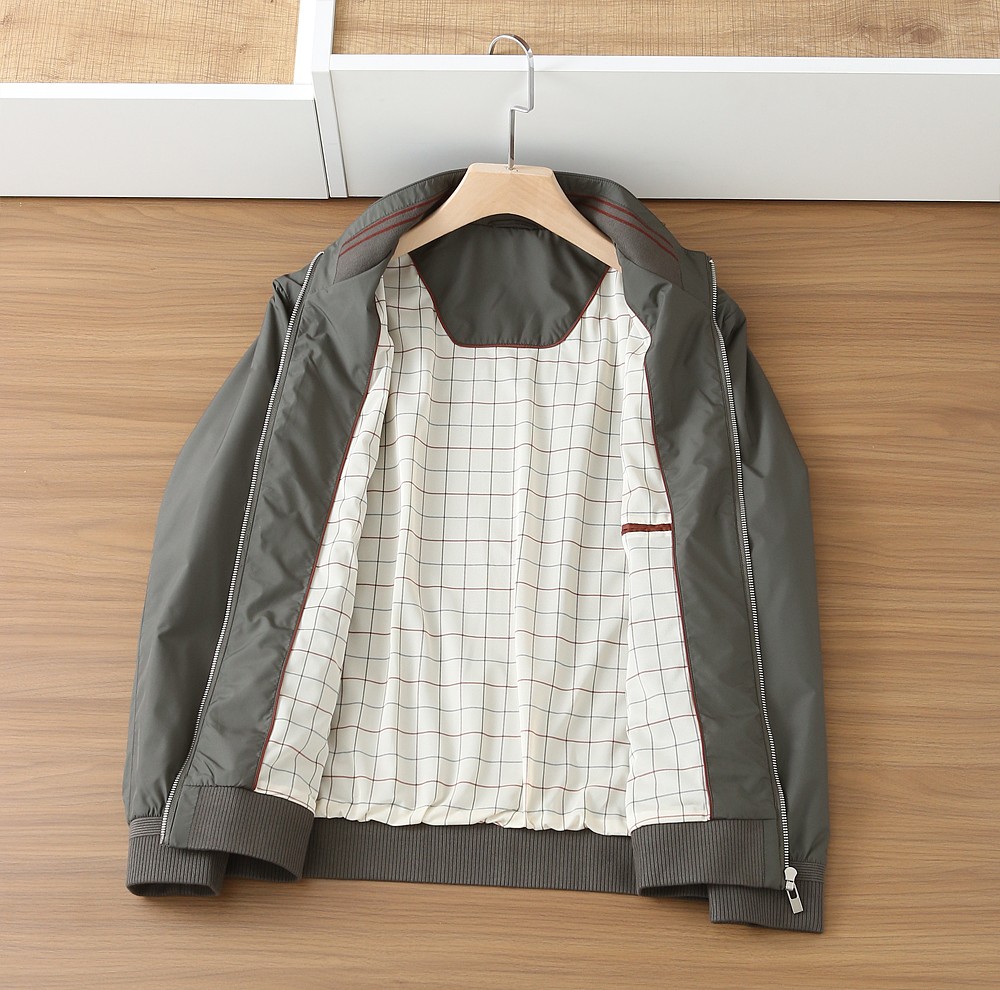 🌾lP🆕诺悠翩雅2026早春新款立领夹克外套，众多明星都爱穿的时尚百搭单品！喜欢经典简约的朋友,一定不能