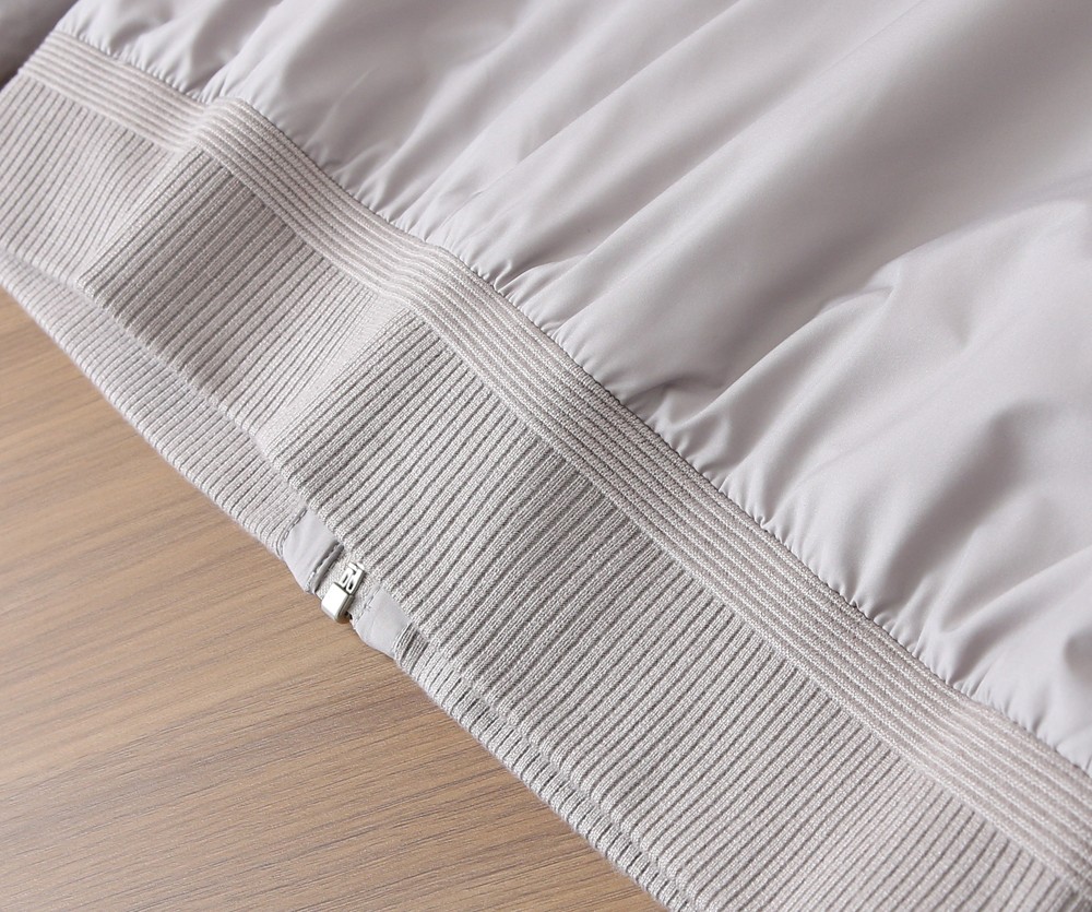 🌾lP🆕诺悠翩雅2026早春新款立领夹克外套，众多明星都爱穿的时尚百搭单品！喜欢经典简约的朋友,一定不能