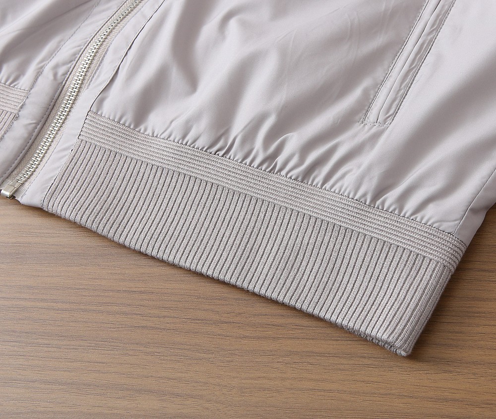 🌾lP🆕诺悠翩雅2026早春新款立领夹克外套，众多明星都爱穿的时尚百搭单品！喜欢经典简约的朋友,一定不能