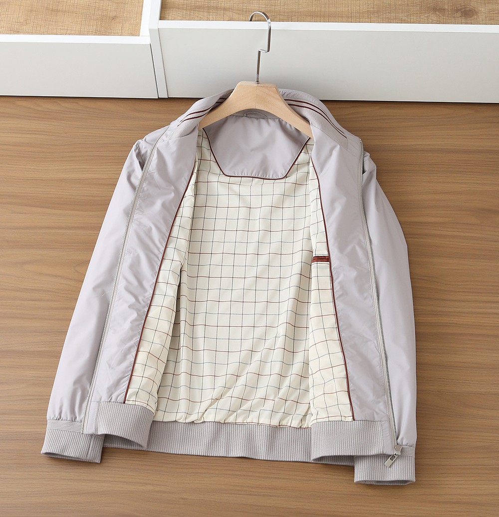 🌾lP🆕诺悠翩雅2026早春新款立领夹克外套，众多明星都爱穿的时尚百搭单品！喜欢经典简约的朋友,一定不能