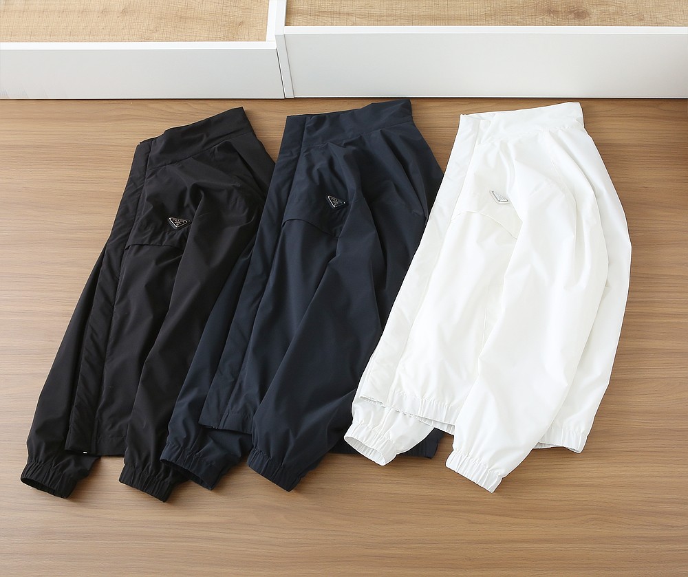 🌾普拉达夹克尺寸表……W8610