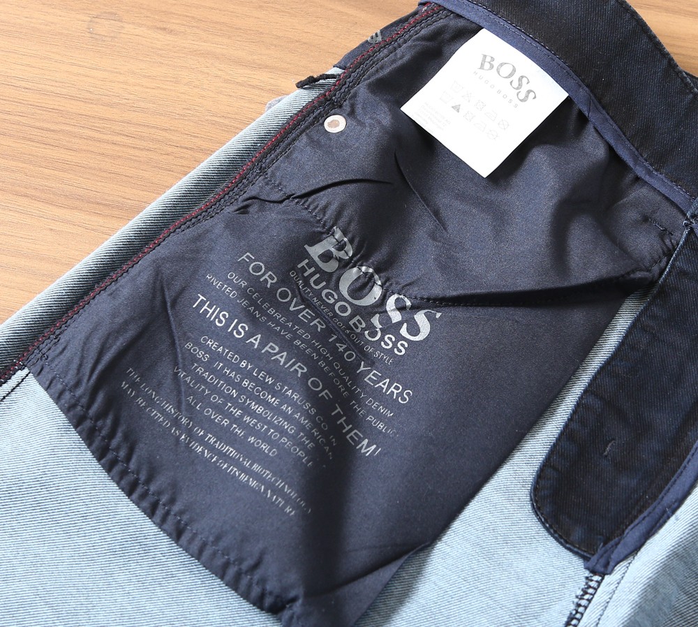 🌾BOSS 2026春夏复古做旧水洗 男士直筒牛仔裤，喜欢牛仔裤推荐 很纯正复古血统，洗水猫须的 尺度把