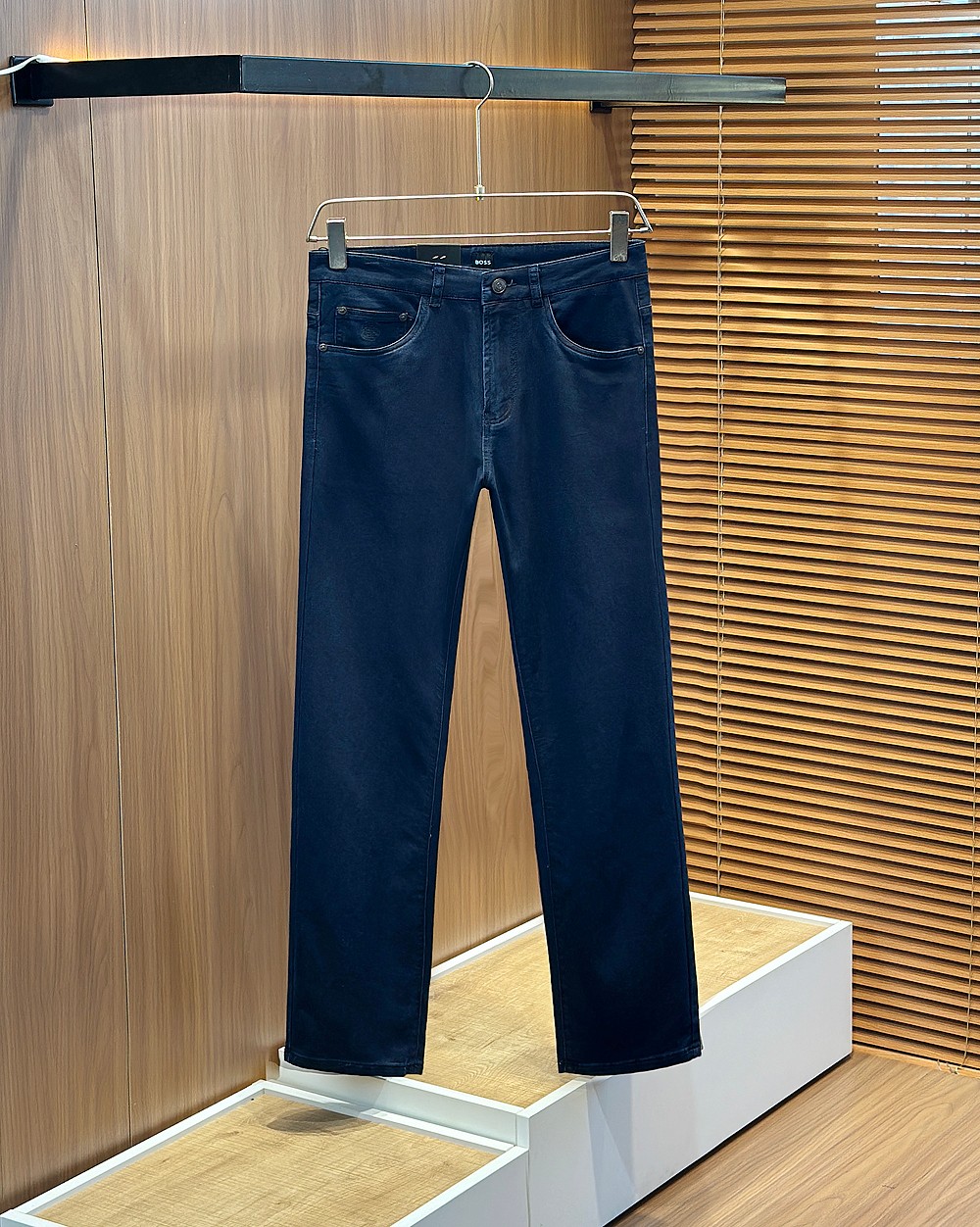 🌾BOSS 2026春夏复古做旧水洗 男士直筒牛仔裤，喜欢牛仔裤推荐 很纯正复古血统，洗水猫须的 尺度把