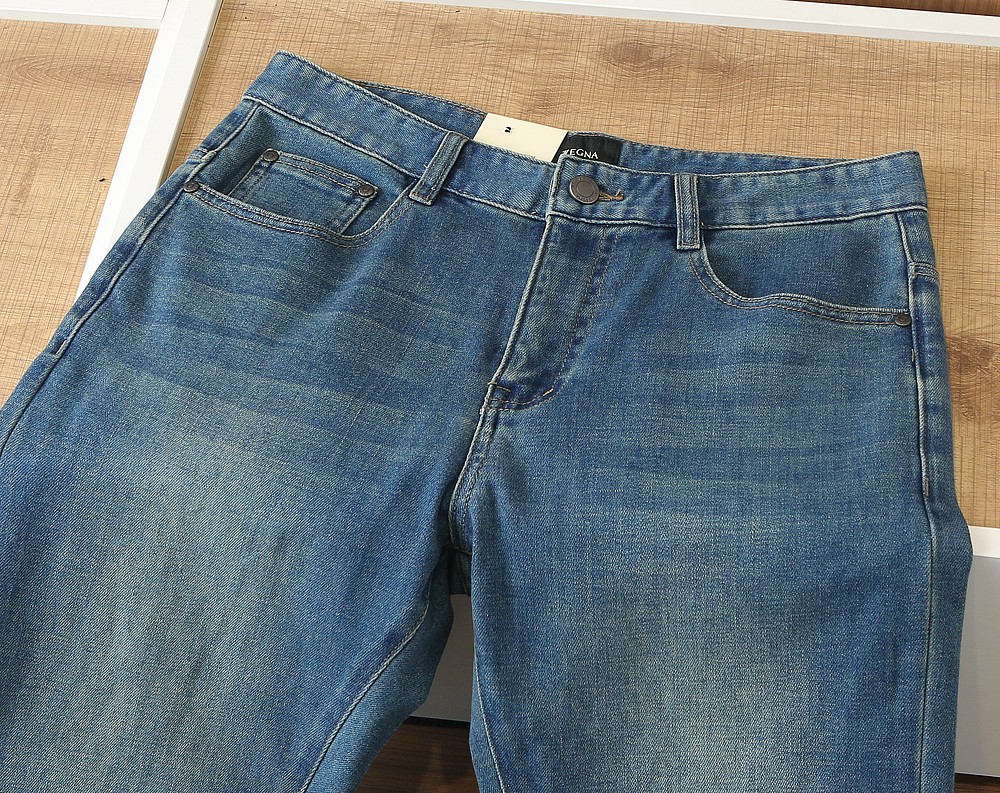 🌾ZEGNA杰尼亚牛仔裤2026春夏新款男士休闲牛仔裤，高端品质之选……一款休闲裤兼备的百搭裤装，也是男