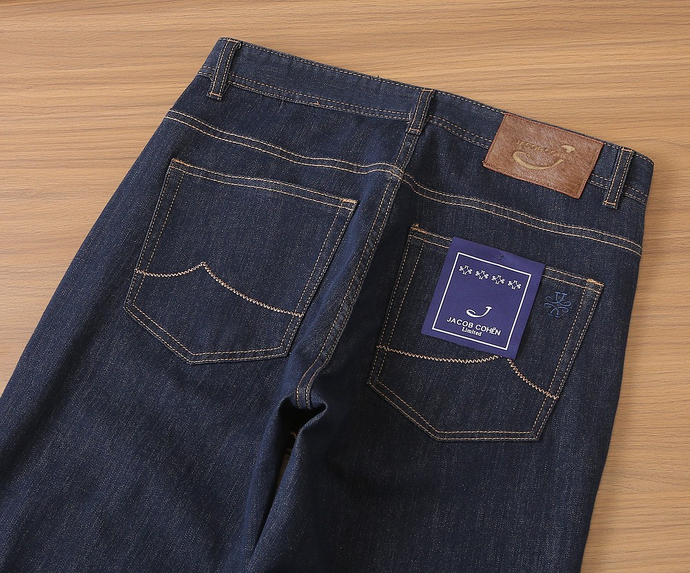 🌾JACOBCOHEN2026春夏新款男士休闲牛仔裤，高端品质之选……一款休闲裤兼备的百搭裤装，也是男士