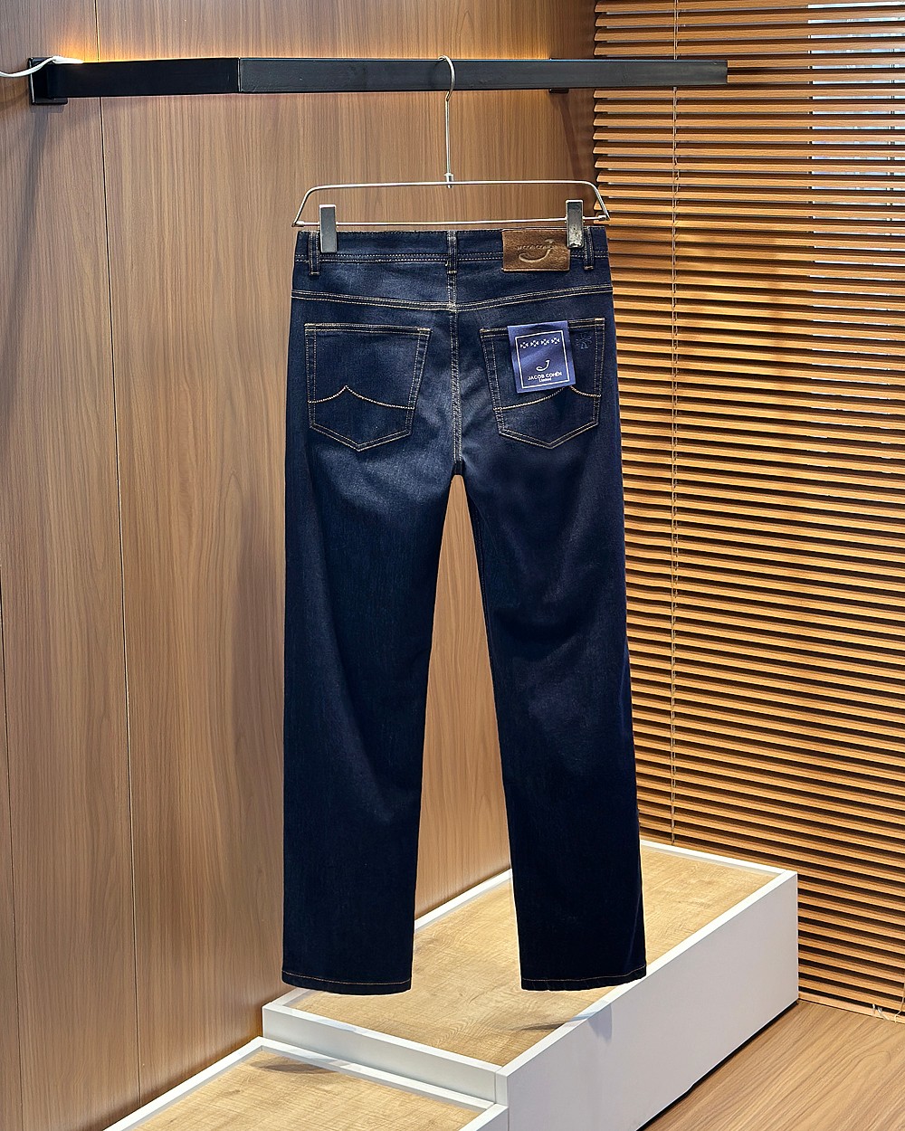 🌾JACOBCOHEN2026春夏新款男士休闲牛仔裤，高端品质之选……一款休闲裤兼备的百搭裤装，也是男士
