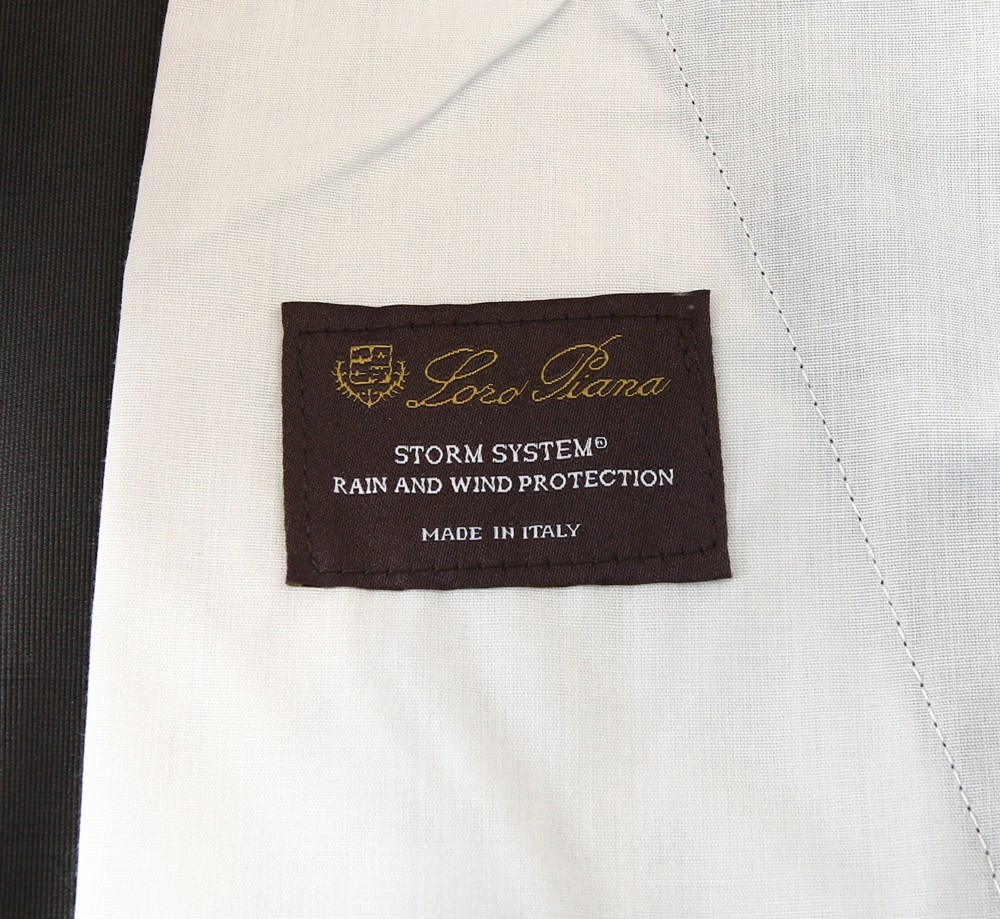 🌾Lo*ro Pi*na诺 u翩雅老钱新贵们的大爱 客供四面弹力面料有着极好的亲肤感 直脚休闲裤 经典款