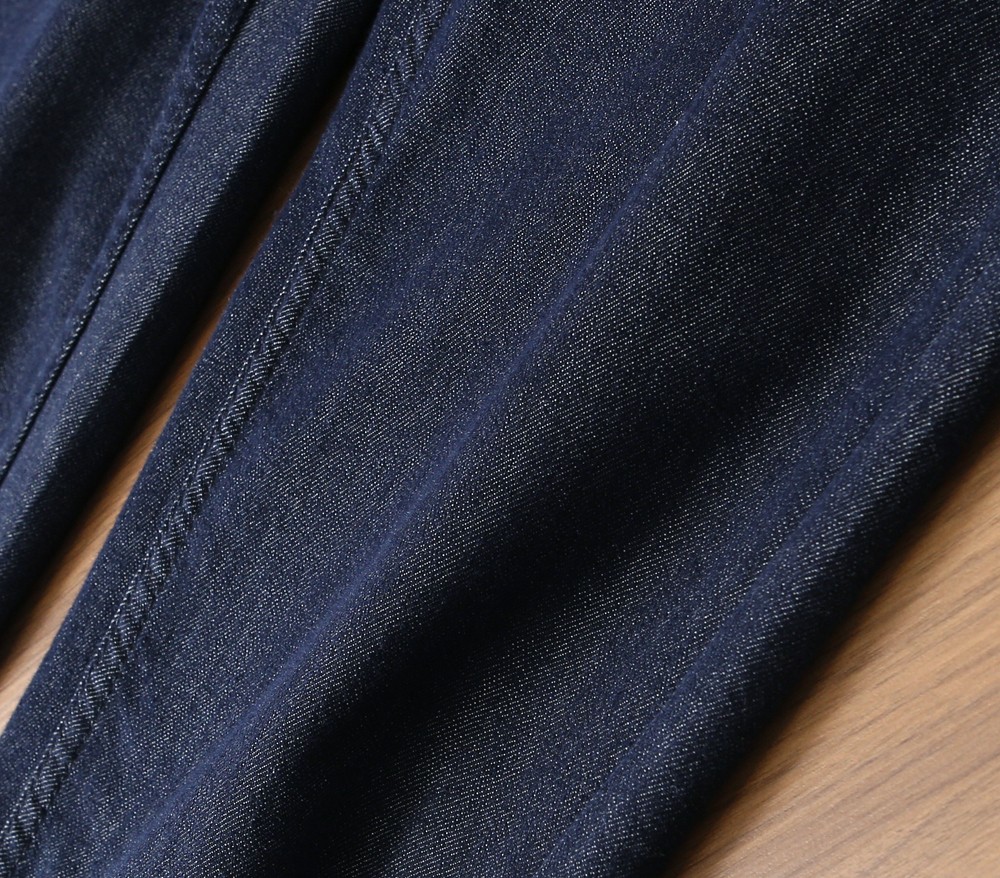 🌾HERMES 2026春夏复古做旧水洗 男士直筒牛仔裤，喜欢牛仔裤推荐 很纯正复古血统，洗水猫须的 尺